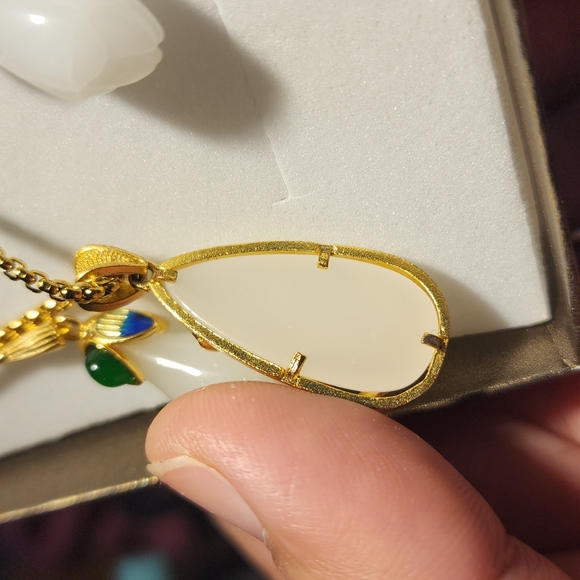 Tahitian jade set - Picture 6 of 6